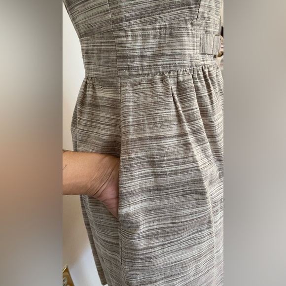 Banana Republic Linen Blend Strapless Dress with Pockets Taupe Size 4 - Picture 5 of 11